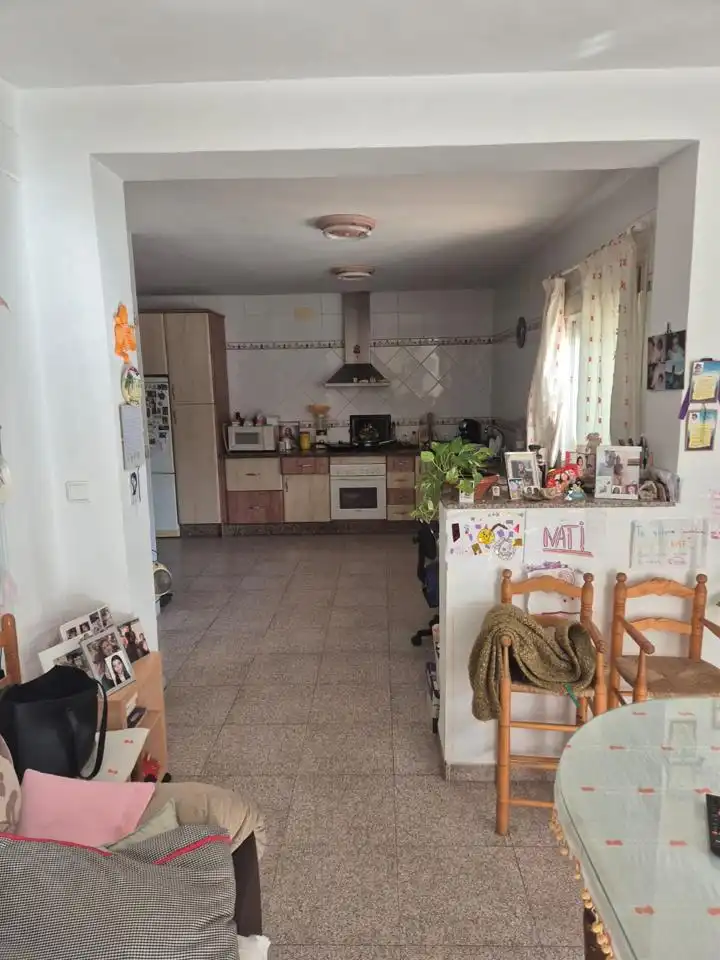 Cocina de Casa o chalet en venta en Palomares del Río con Aire acondicionado, Jardín privado y Terraza