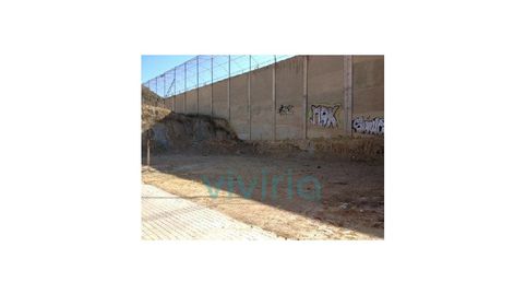 SUELOS en CL J.A. GOMEZ TRENOR, MONTSERRAT