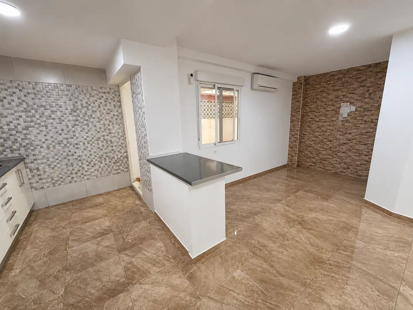 Flat for sale in Pla - Carolinas, imagen 14