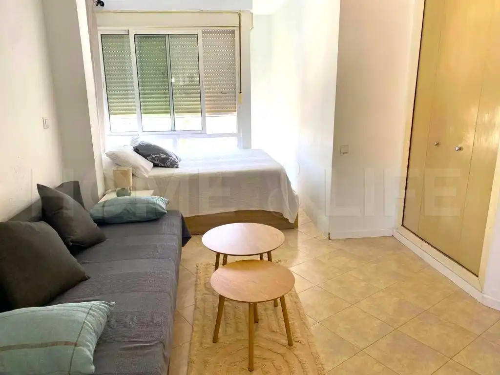 Habitación de Estudio de alquiler en Benalmádena con Piscina y Amueblado