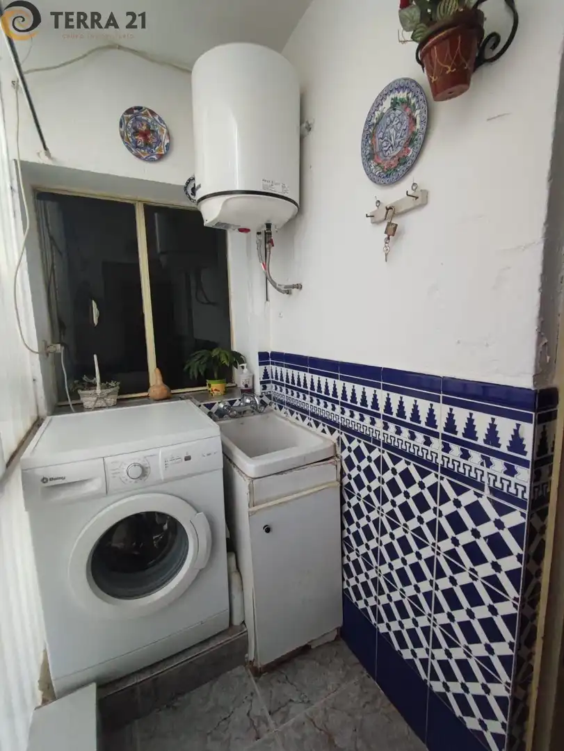 Bany de Pis en venda en Jaén amb Terrassa