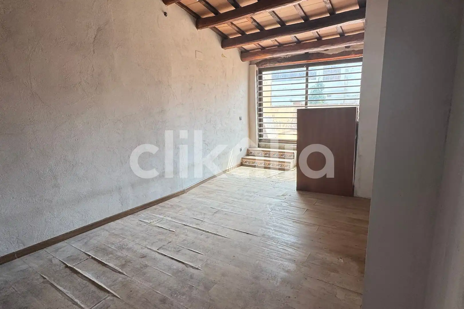 Piso en venta en Piera con Calefacción y Terraza