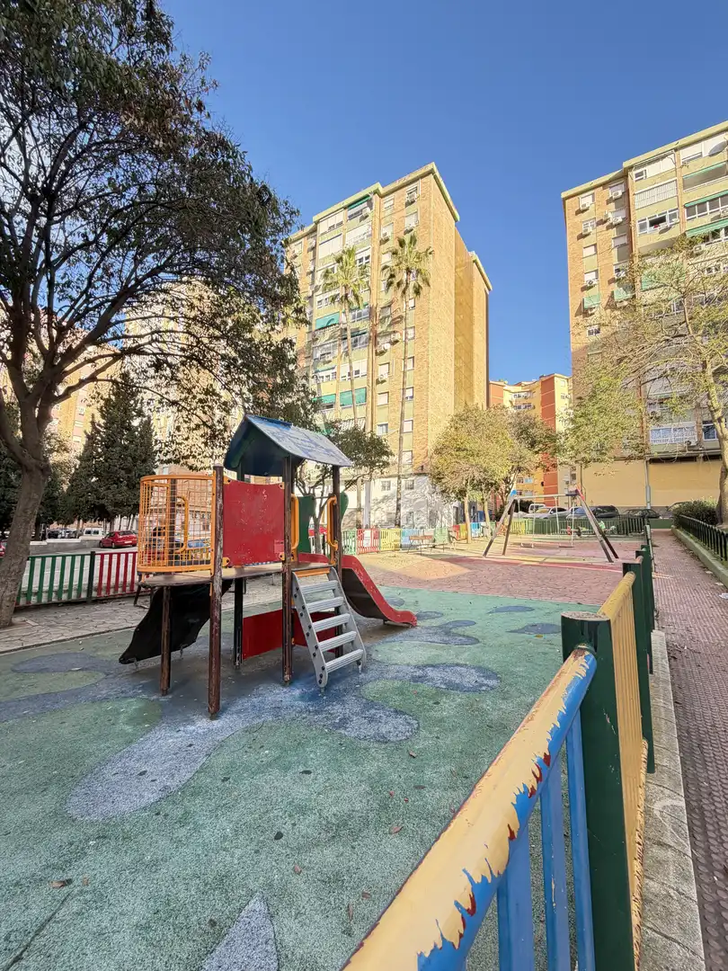 Study for sale in Alegría de la Huerta- Jardín de Málaga