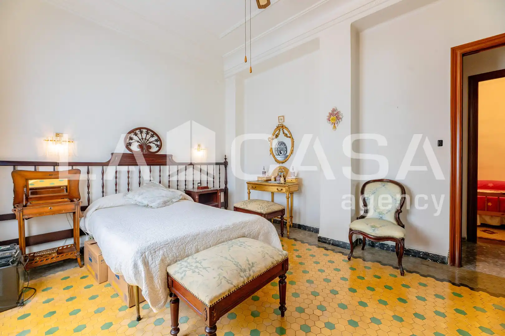 Bedroom of Flat for sale in Valencia  with Heating and Balcony
