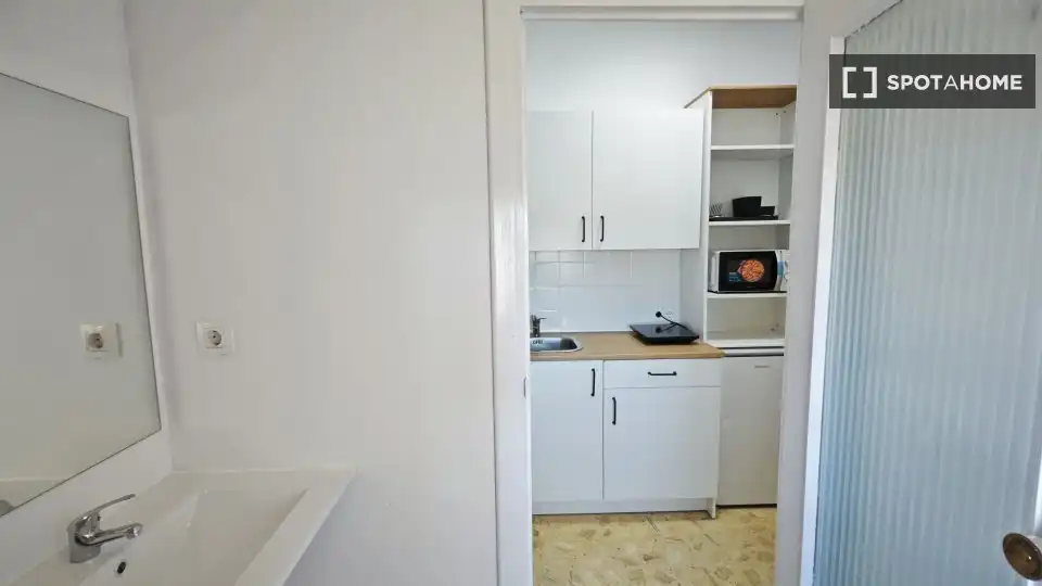 Cocina de Piso de alquiler en Cartagena con Aire acondicionado, Calefacción y Amueblado