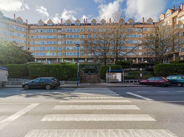 Locale commerciale in vendita a M. González Garcés 57