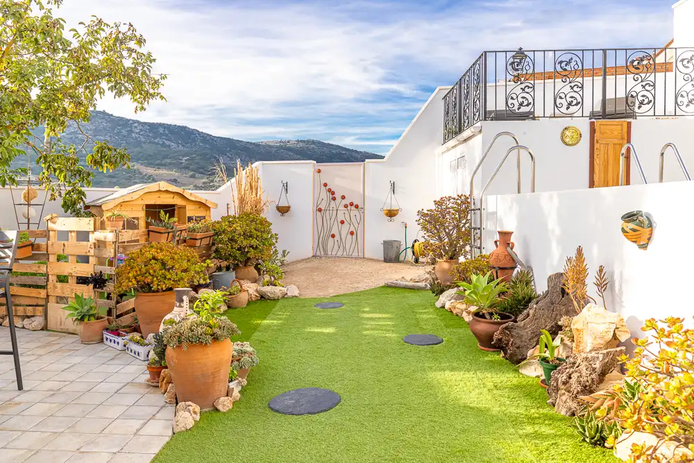 Garden of Country homes for sale in Alfarnatejo  with Air Conditioner, Heating and Private garden