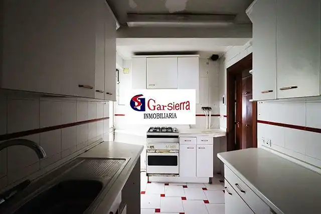 Küche von Wohnung zum Verkauf in Madrid mit Heizung