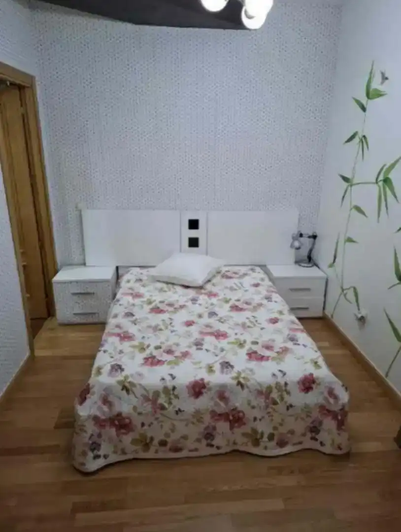 Dormitori de Pis en venda en Béjar amb Parquet, Moblat i Rentadora