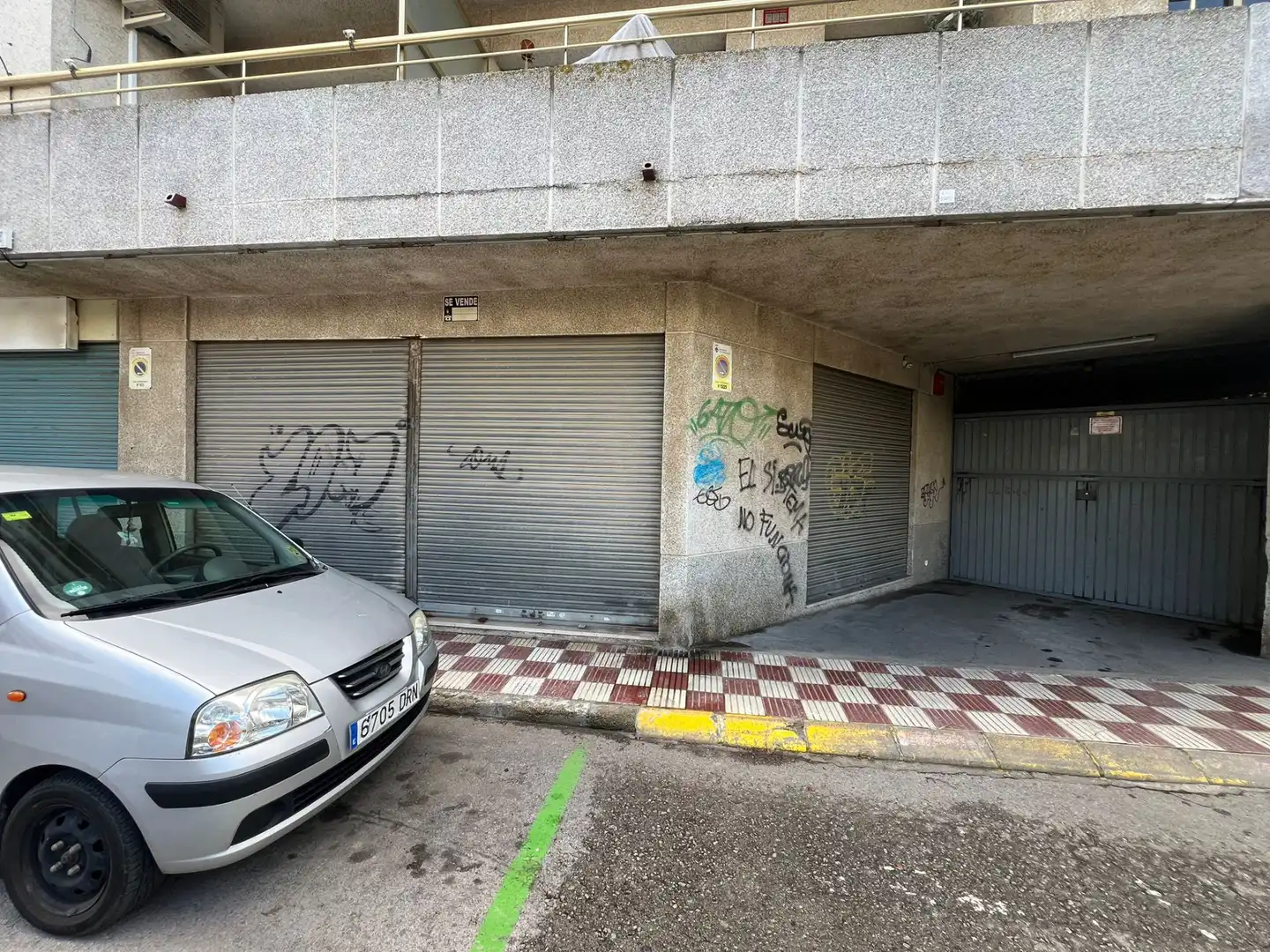 Gewerbefläche zum Verkauf in Carrer Narcis Monturiol 100
