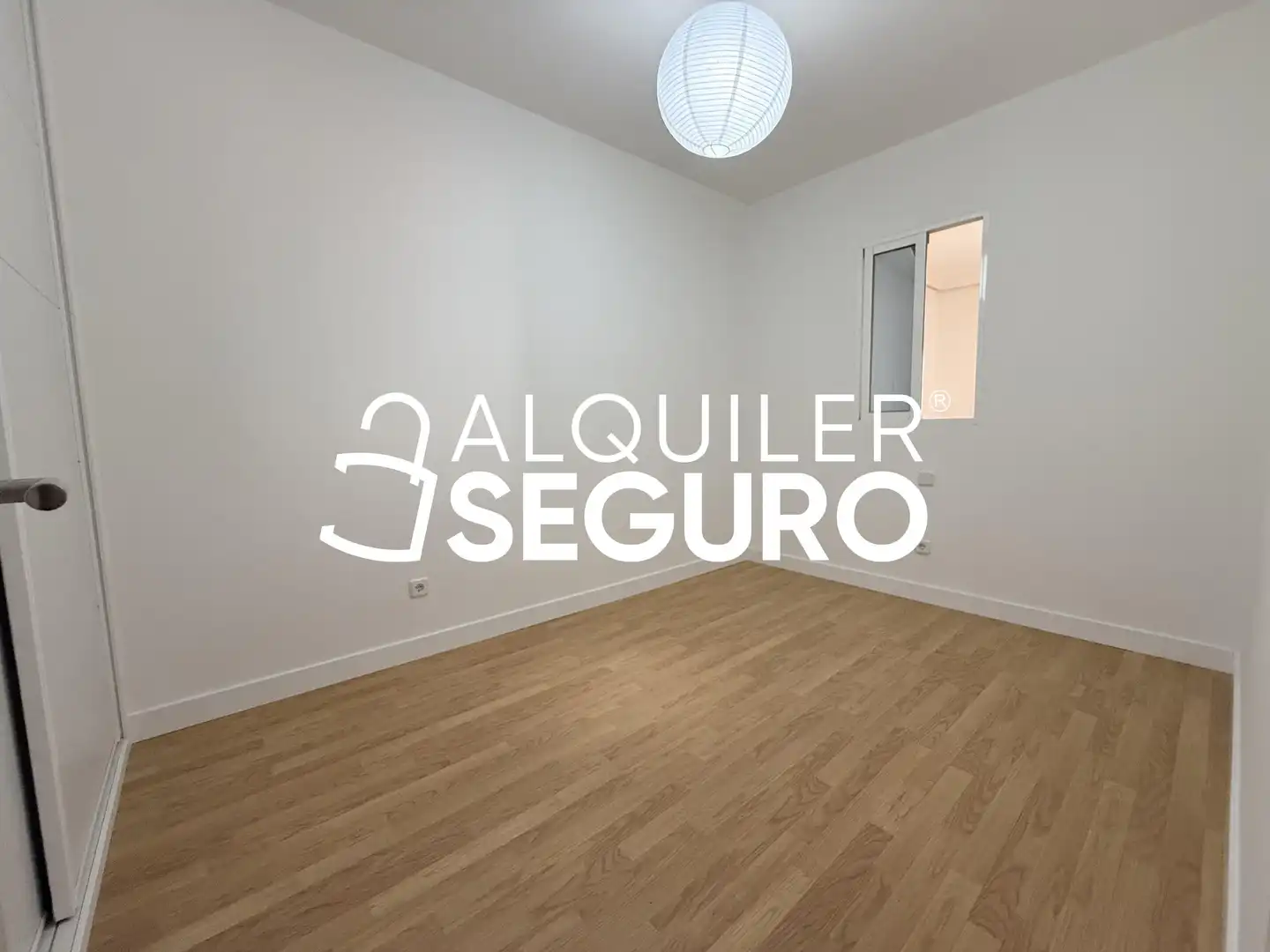 Piso con ascensor en alquiler en De Monteleón, imagen 4