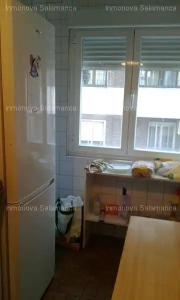 Kitchen of Flat for rent in Salamanca  with Heating, Furnished and Oven