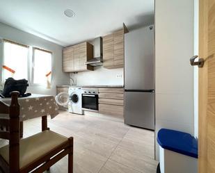 Kitchen of Flat to rent in Avilés  with Terrace