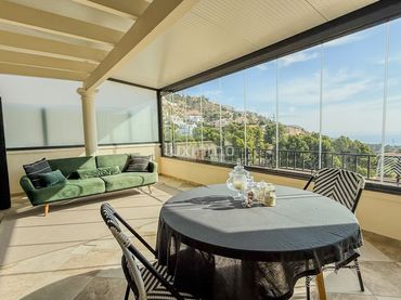 Terraced house with balcony to rent in Altea la Vella