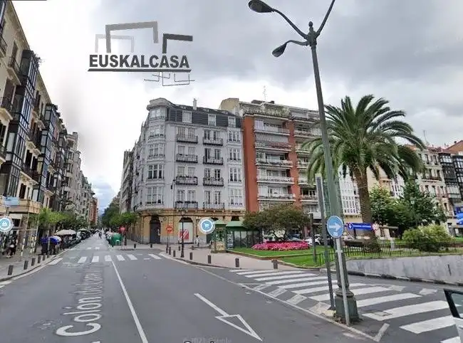 Vista exterior de Oficina en venta en Bilbao  con Aire acondicionado y Calefacción