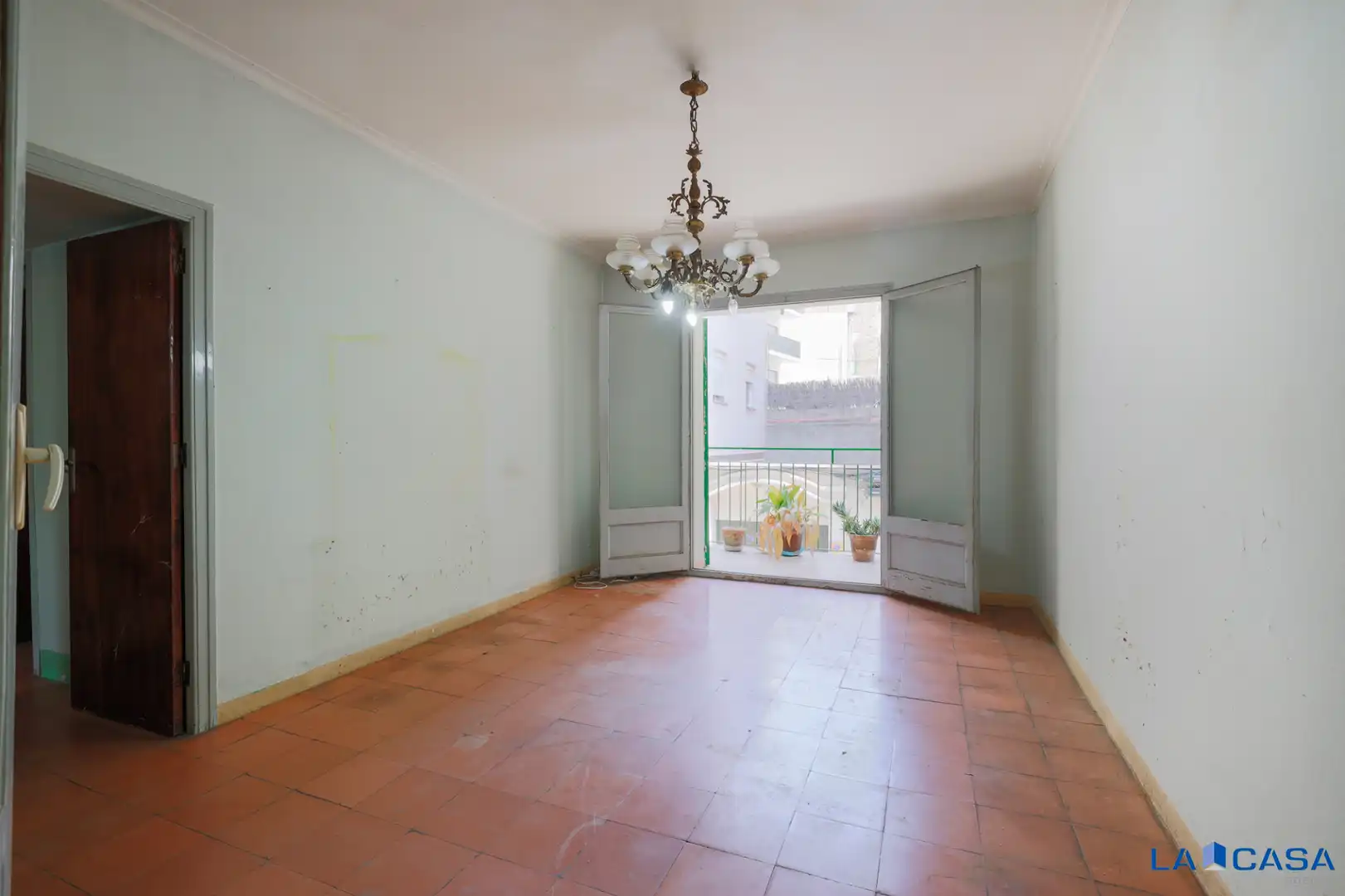 Piso con terraza en venta en Carrer de Viladecans, imagen 2