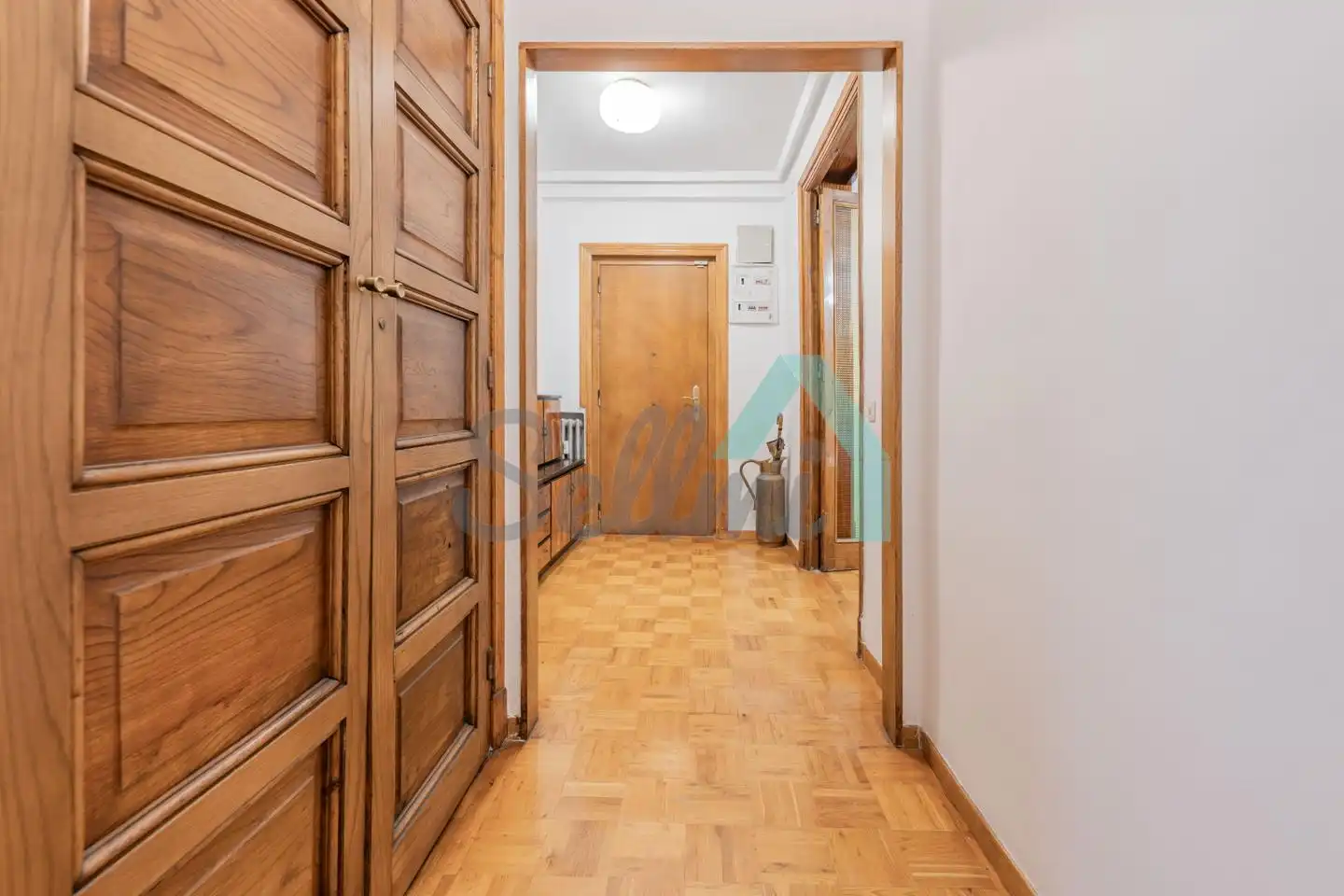 Flat for share in Oviedo   with Heating, Parquet flooring and Furnished