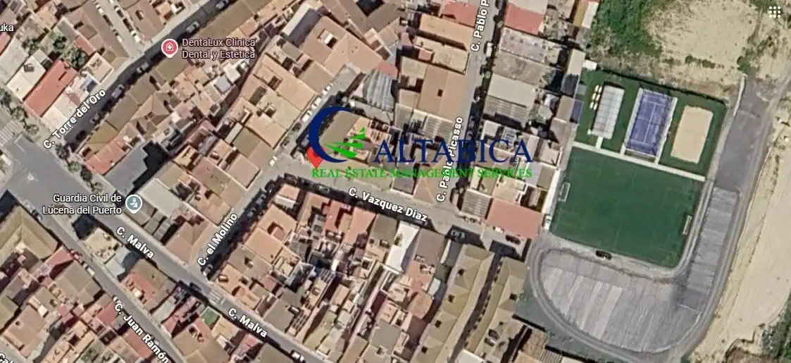 Vista exterior de Piso en venta en Lucena del Puerto