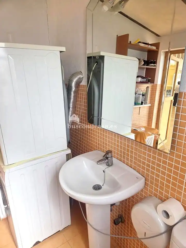 Bany de Casa o xalet en venda en Jaén amb Aire condicionat, Calefacció i Jardí privat