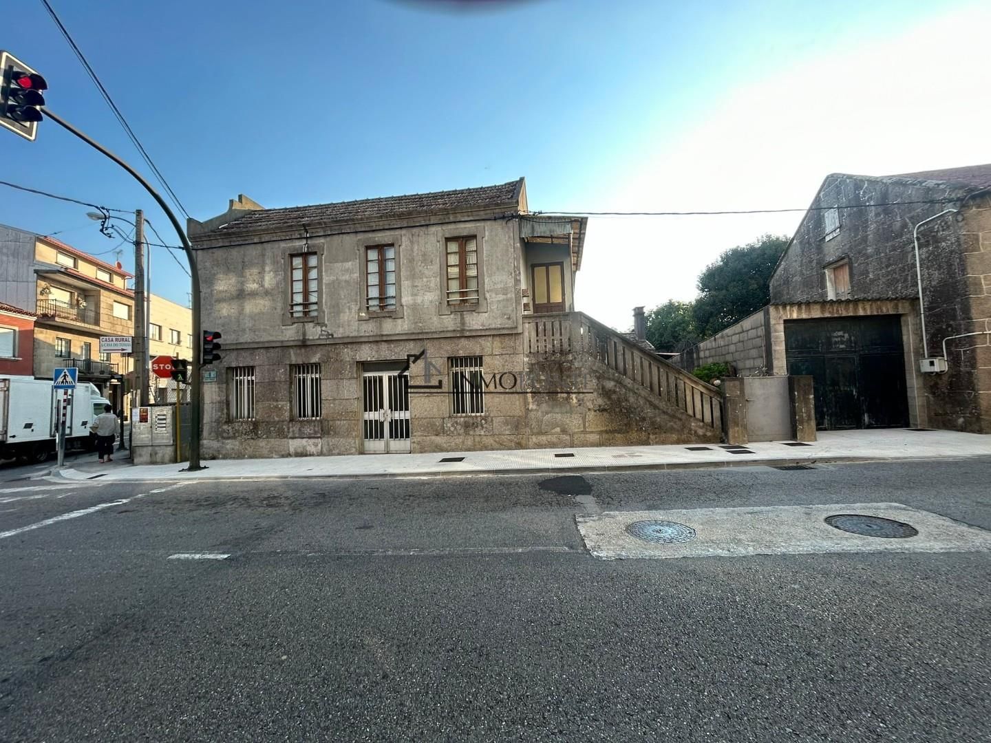 Vista exterior de Casa o xalet en venda en Marín amb Jardí privat