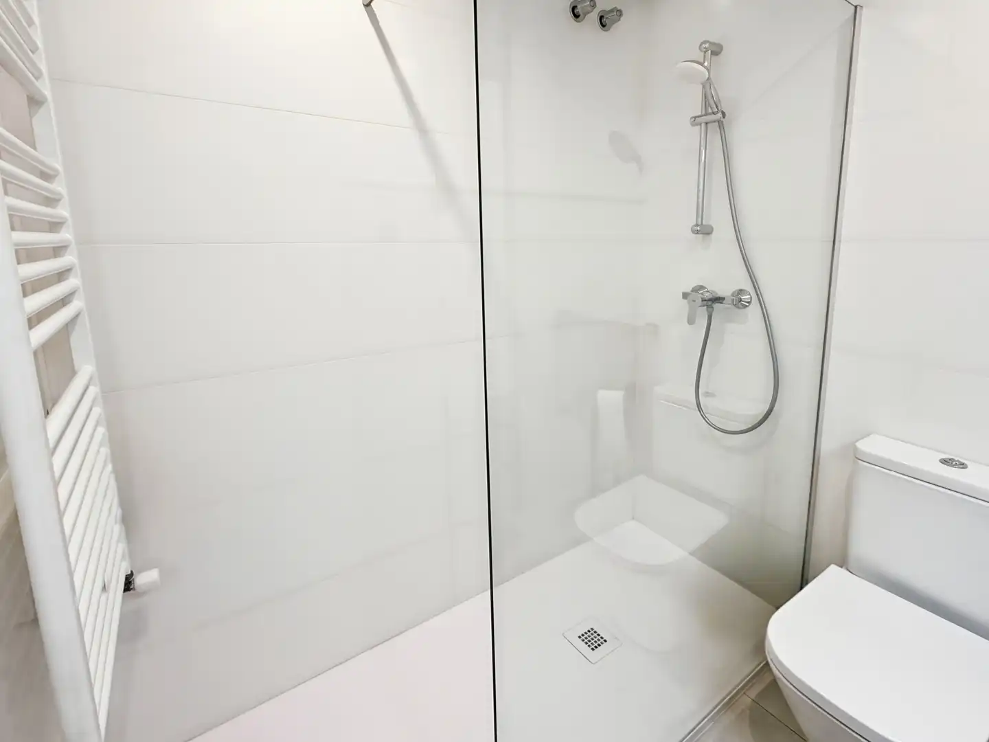 Bany de Dúplex en venda en L'Escala amb Aire condicionat, Calefacció i Terrassa