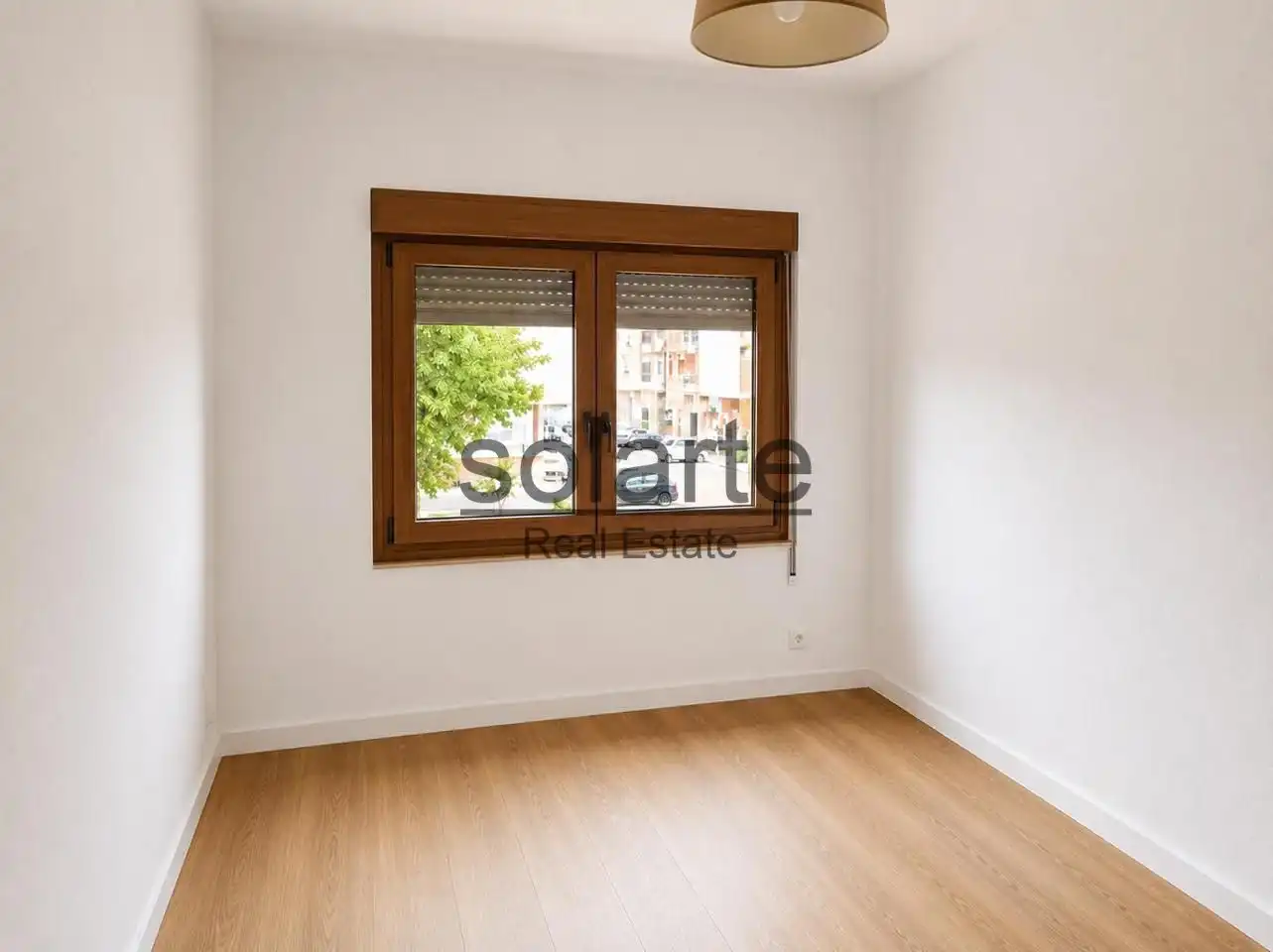 Appartamento con ascensore in vendita a calle dels Ferrocarrils Catalans, imagen 2