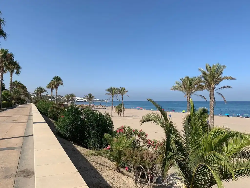 Garaje en venta en Mojácar Playa - Las Ventanicas - La Paratá