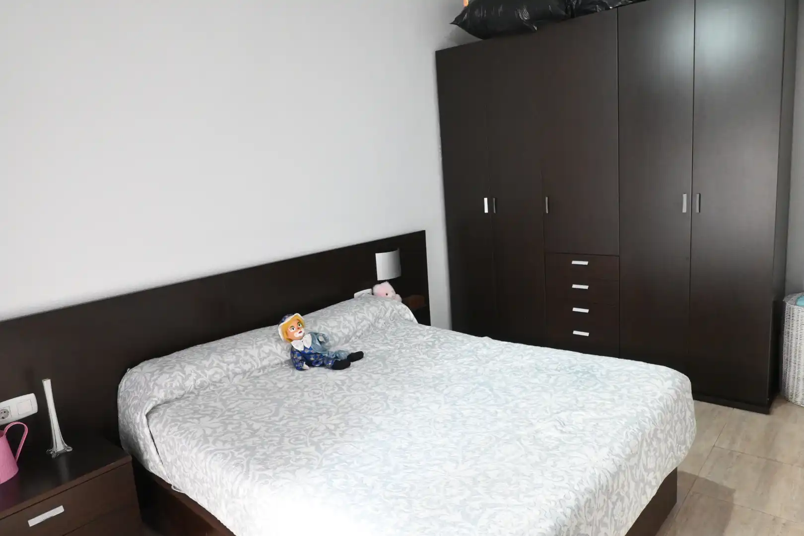 Bedroom of Flat for sale in Churriana de la Vega  with Air Conditioner and Furnished
