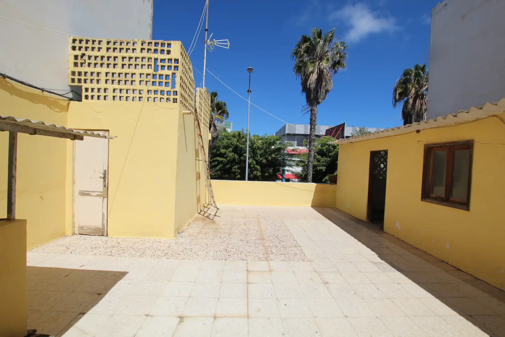 Casa con terraza en venta en Avenida Escaleritas 131, imagen 2