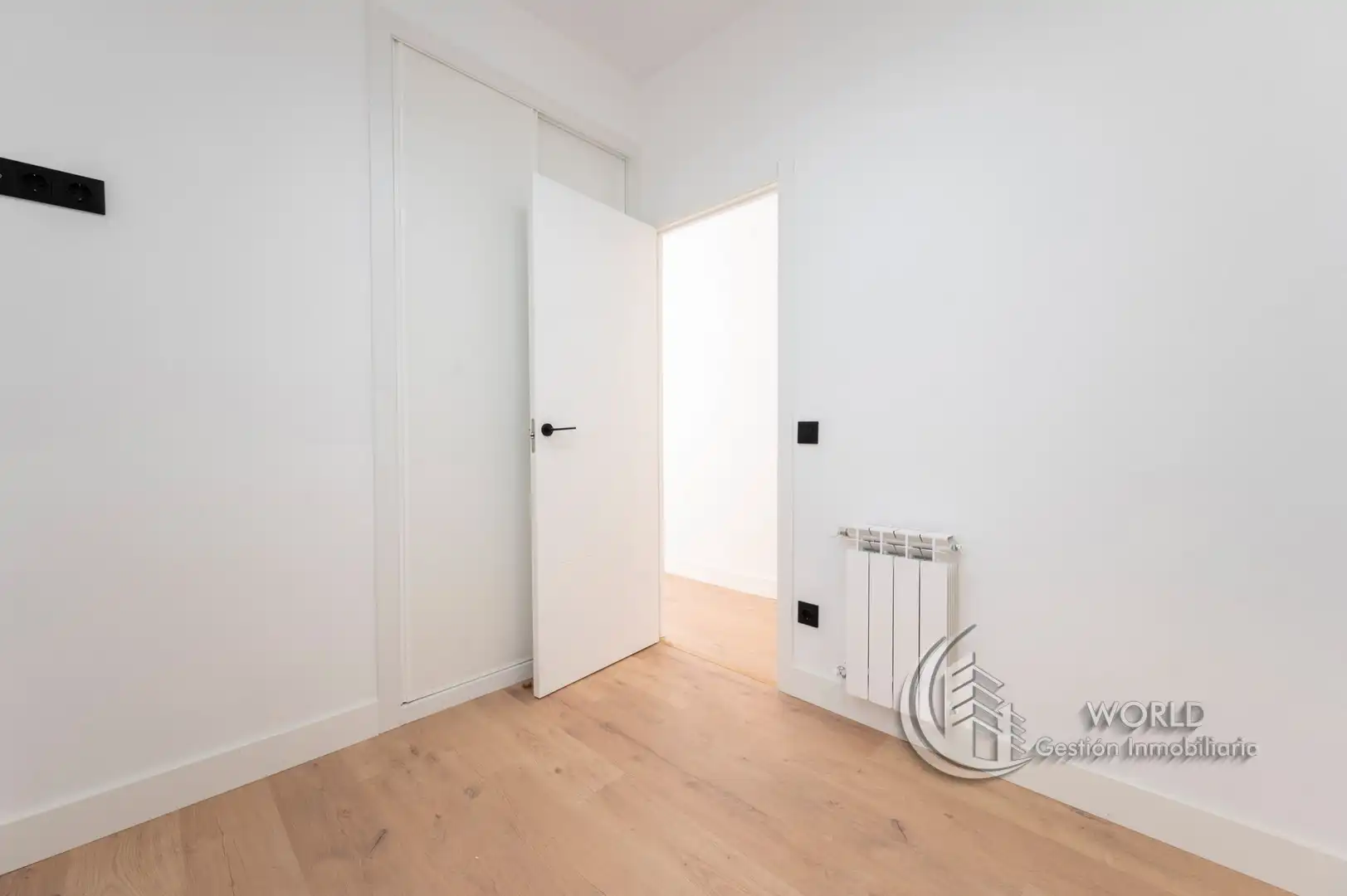 Piso en venta en Madrid con Aire acondicionado, Calefacción y Horno