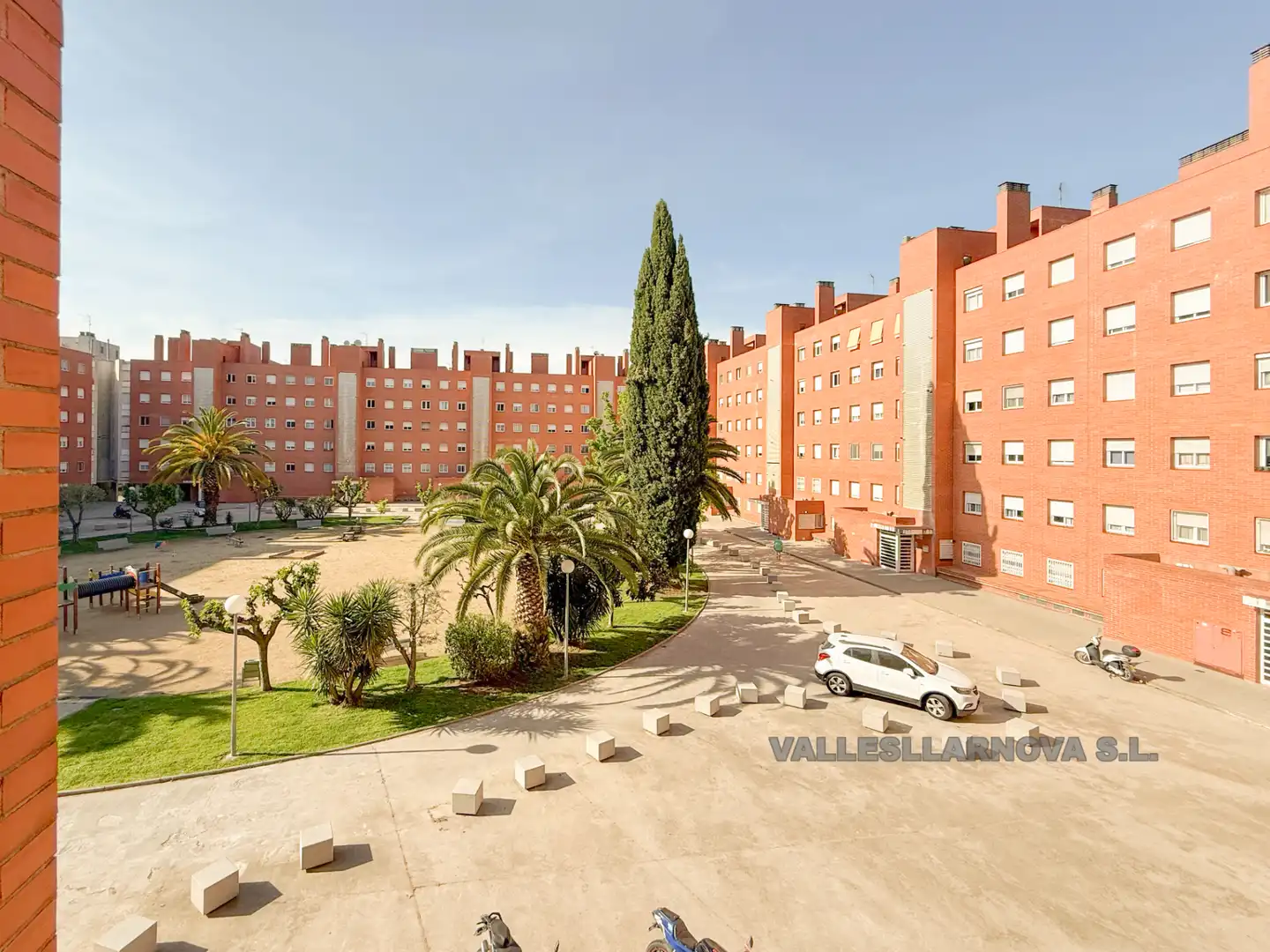 Exterior view of Flat for sale in Mollet del Vallès  with Air Conditioner and Heating