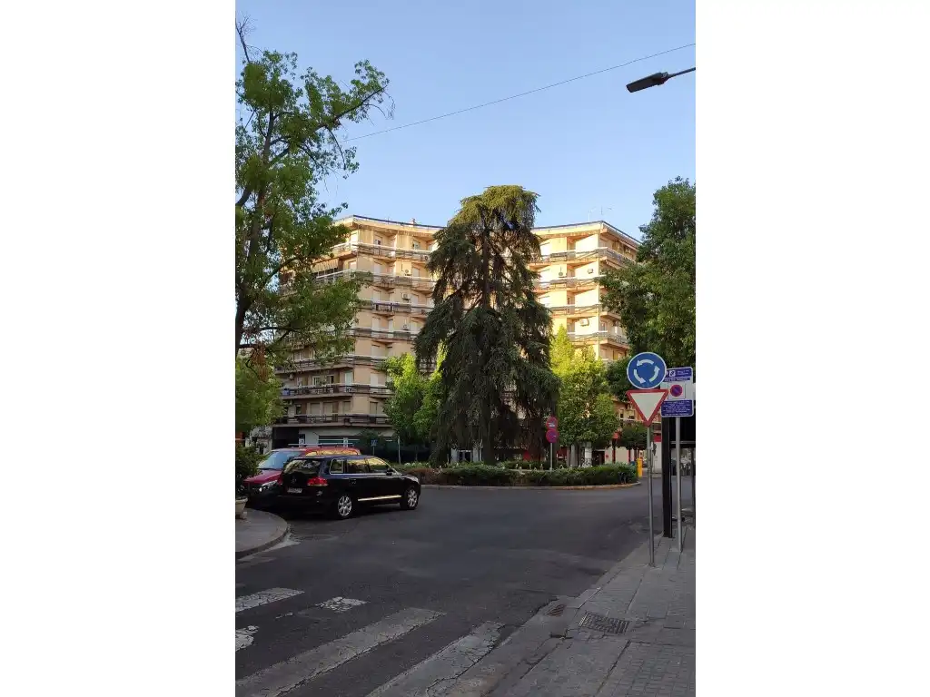 Außenansicht von Gebäude zum Verkauf in Córdoba
