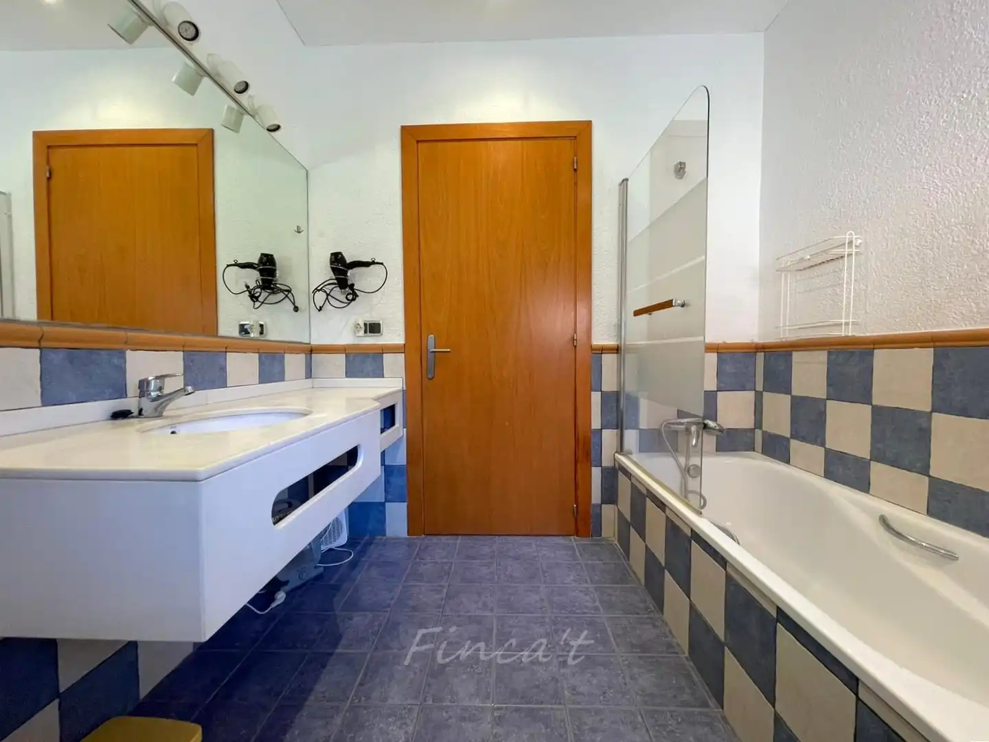 Badezimmer von Haus oder Chalet zum Verkauf in Moià mit Heizung, Ofen und Internet