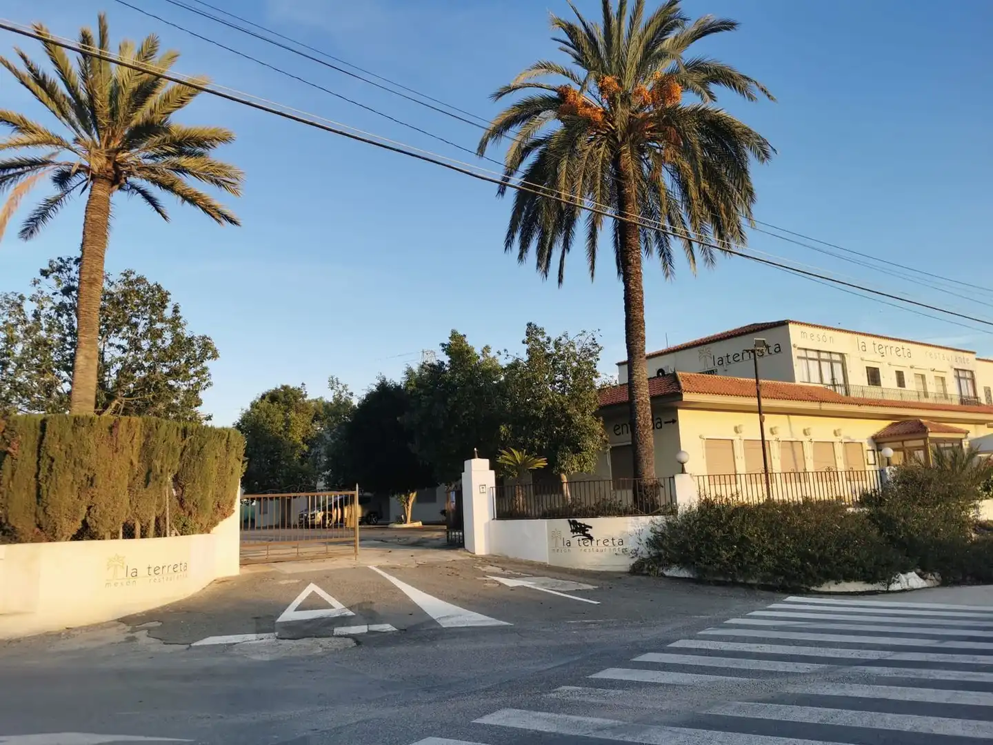 Vista exterior de Edifici en venda en San Vicente del Raspeig / Sant Vicent del Raspeig