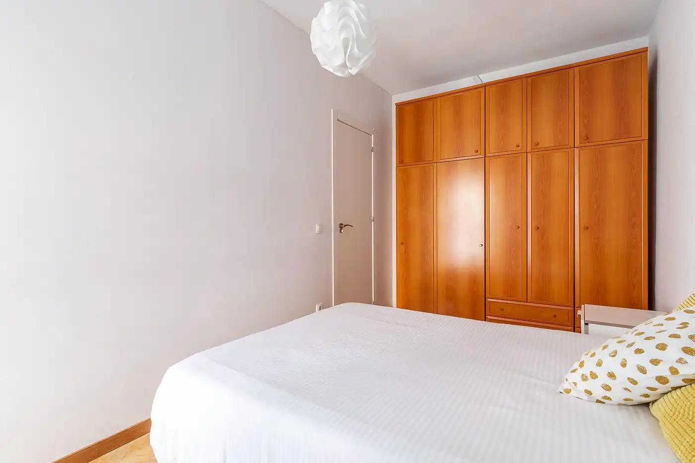 Habitación de Apartamento de alquiler en Madrid con Aire acondicionado, Calefacción y Amueblado
