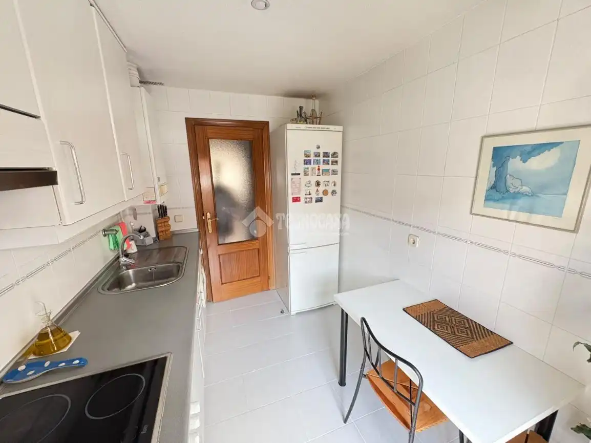 Cocina de Piso en venta en Madrid con Aire acondicionado, Parquet y Piscina comunitaria