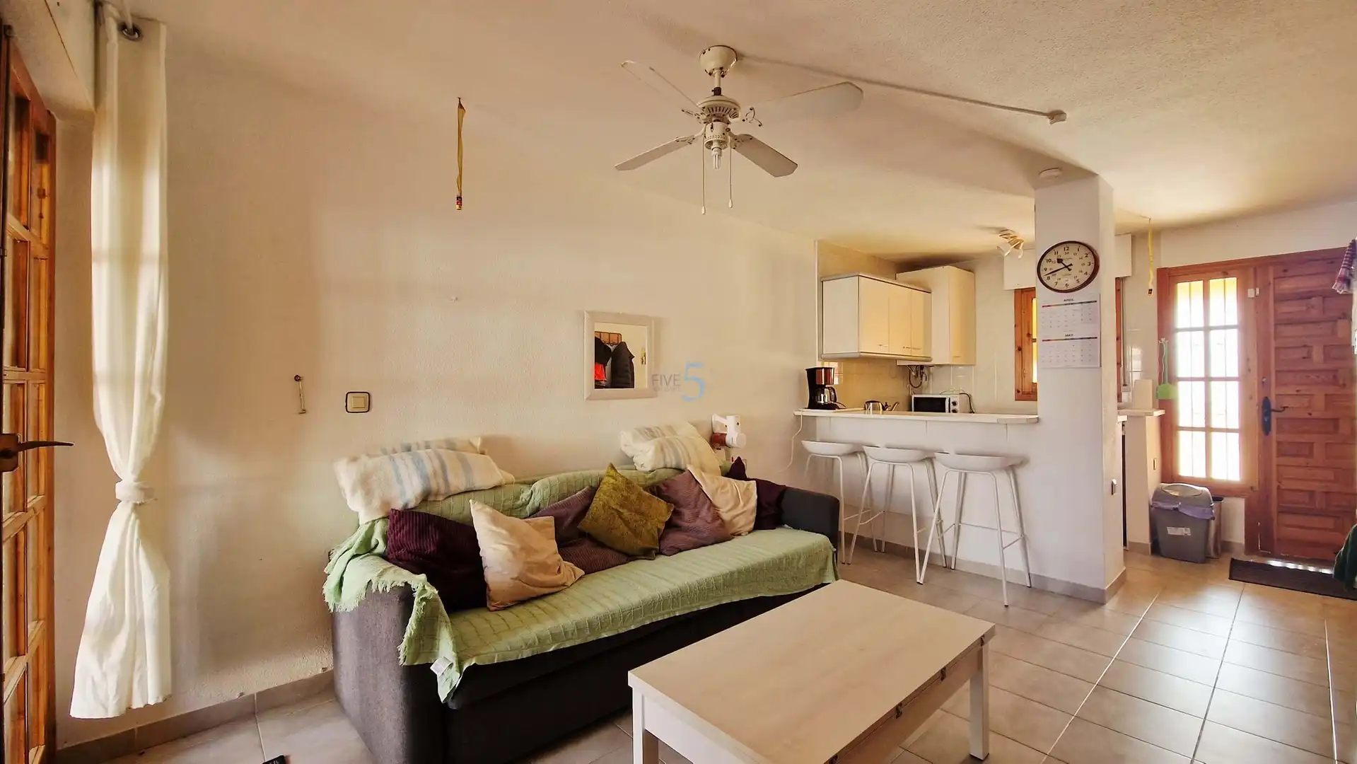 Sala de estar de Casa adosada en venta en Cartagena con Aire acondicionado, Calefacción y Terraza
