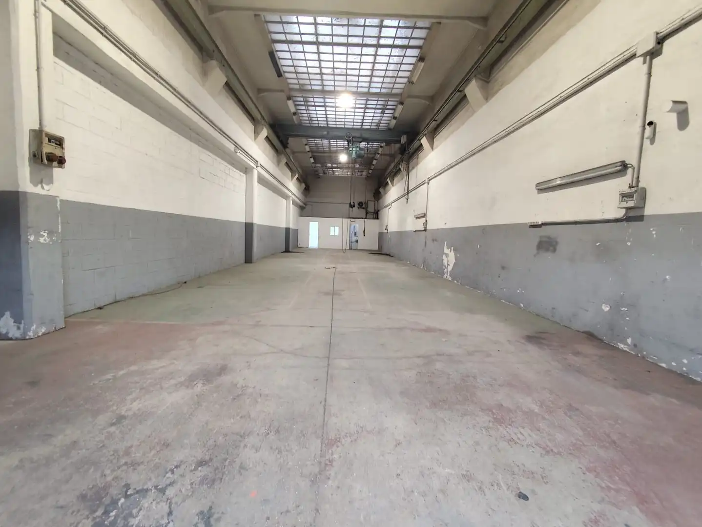 Industrial building to rent in Llevant, imagen 3