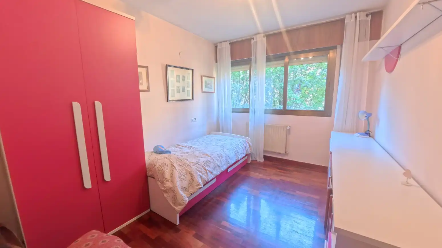 Habitación de Piso en venta en  Logroño con Calefacción, Parquet y Terraza
