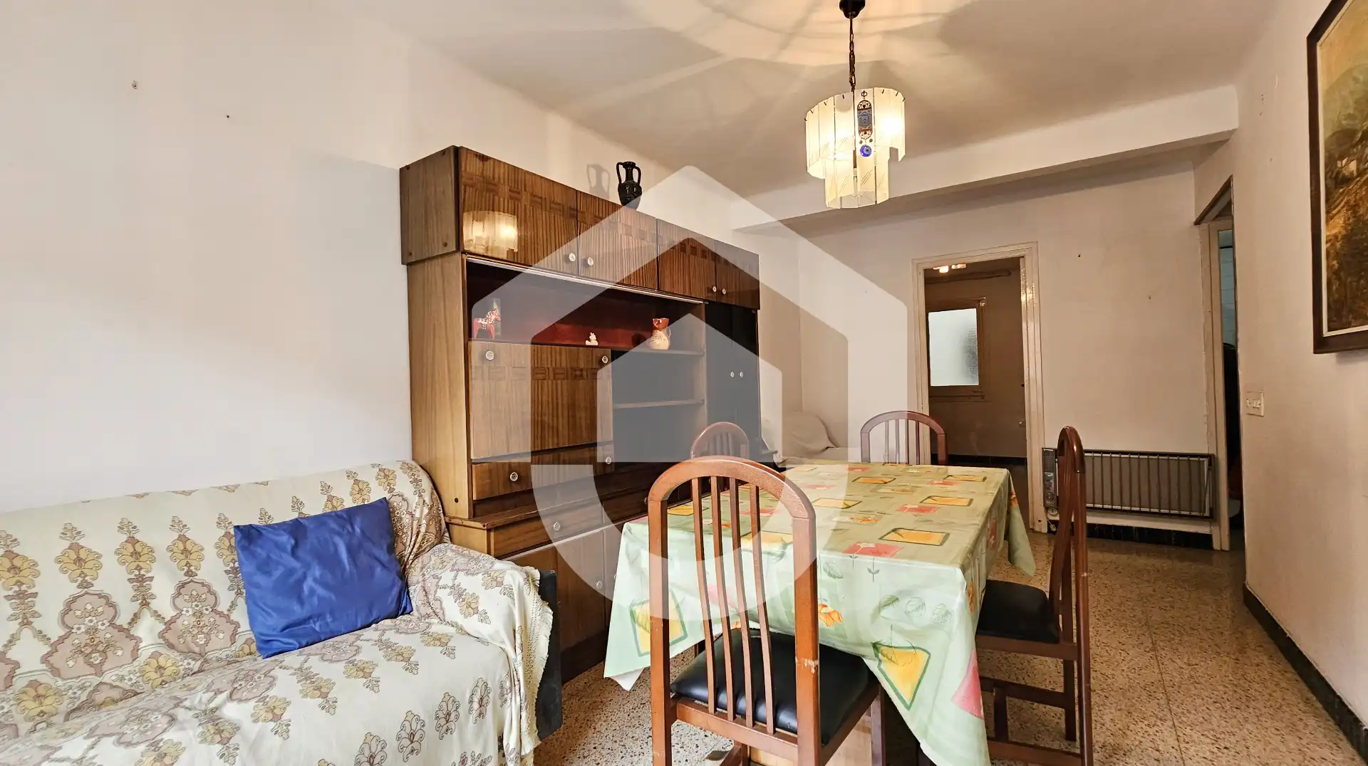 Wohnzimmer von Wohnung zum Verkauf in Barcelona mit Möbliert, Ofen und Balkon