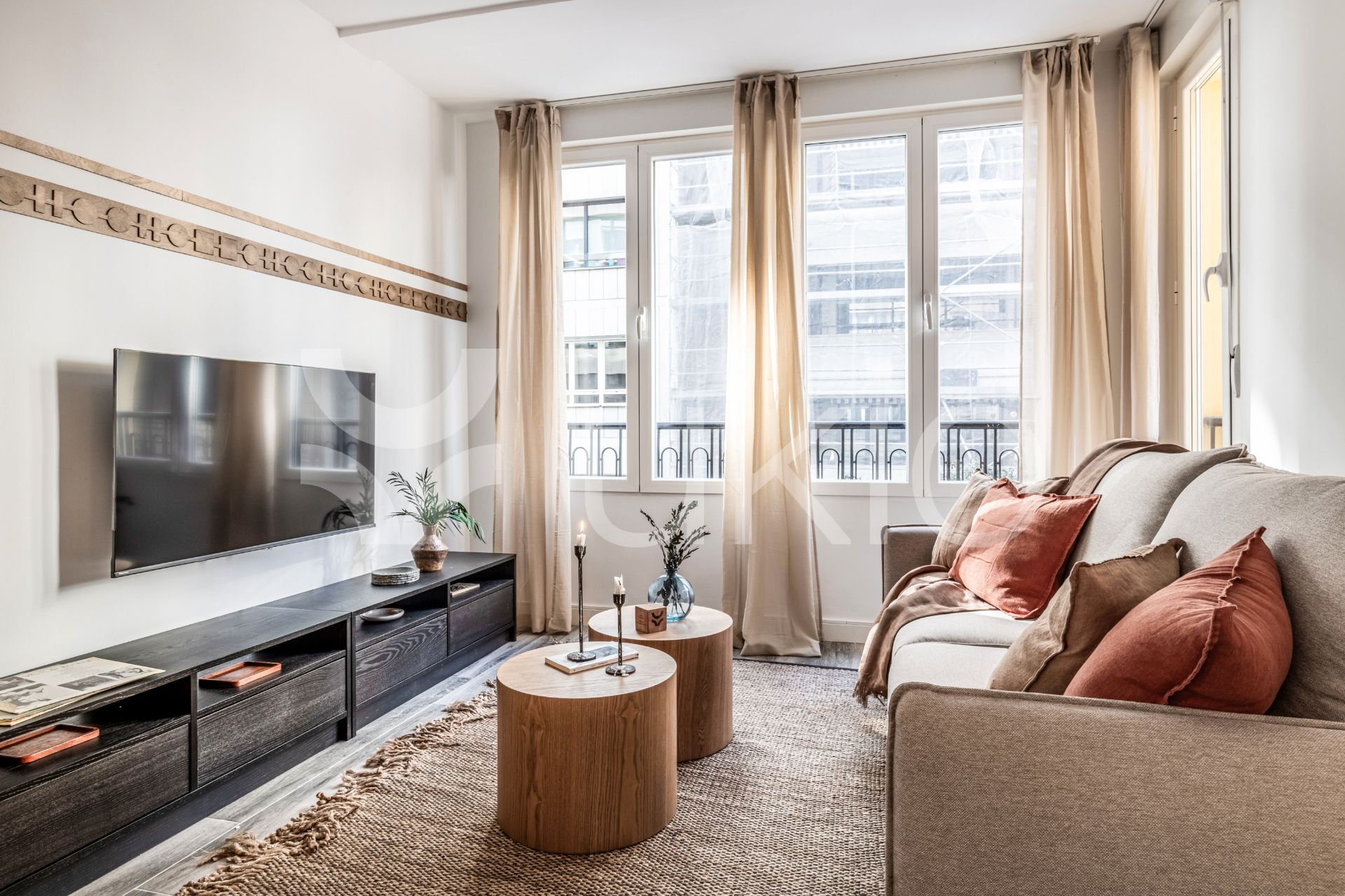 Living room of Apartment to rent in  Madrid Capital  with Air Conditioner, Heating and Terrace