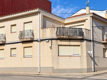 Casa amb balcó en venda a El Perelló