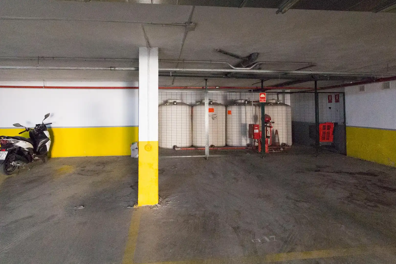 Parking of Flat for sale in Coria del Río  with Air Conditioner, Heating and Terrace