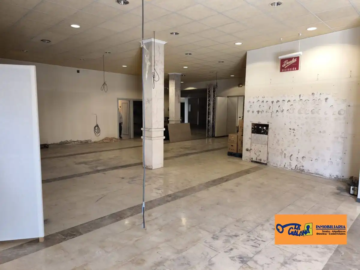 Local comercial de lloguer a Valdepeñas, imagen 4
