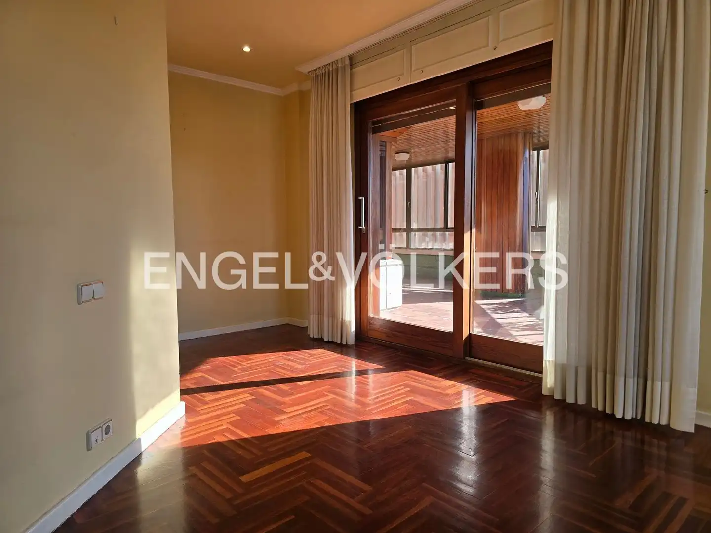 Comedor de Piso de alquiler en Vigo  con Calefacción y Terraza