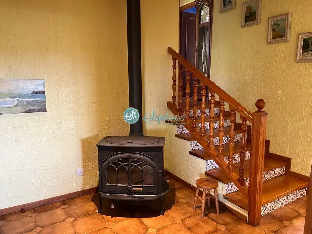 Casa o chalet en venta en Valverde del Majano con Calefacción, Terraza y Trastero