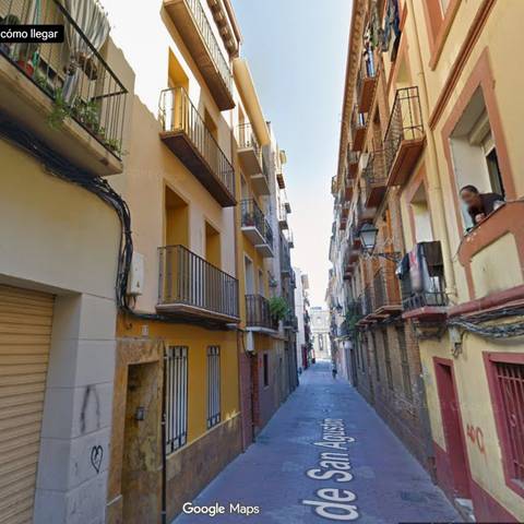 Piso en Venta en Calle de San Agustín en La Magdalena