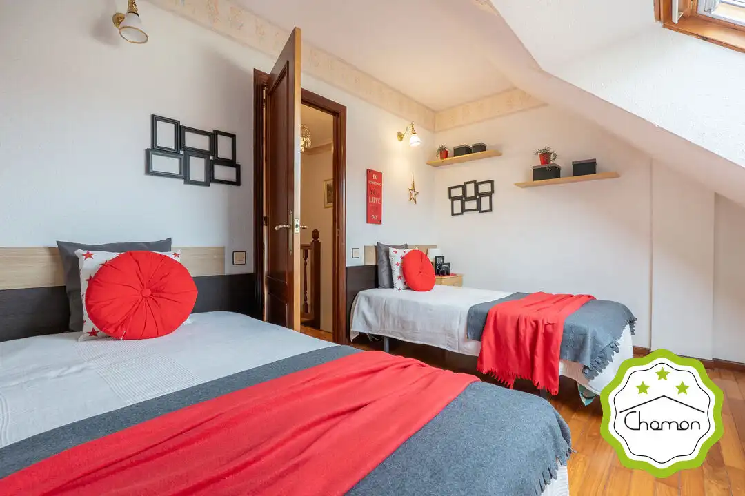 Schlafzimmer von Maisonette zum Verkauf in Noja mit Heizung, Abstellraum und Möbliert