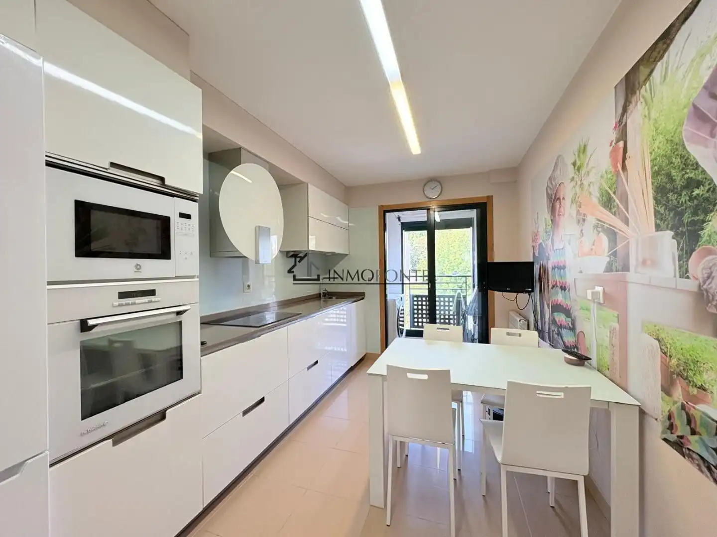 Kitchen of Flat for sale in Pontevedra Capital   with Heating, Storage room and Swimming Pool