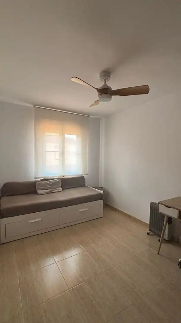 Dormitori de Casa adosada en venda en Vélez-Málaga amb Aire condicionat, Jardí privat i Terrassa